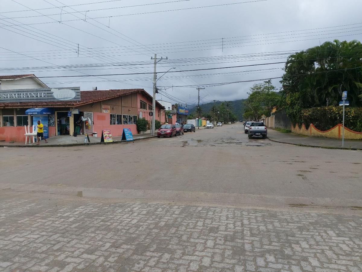 0006.02 - Maranduba - Chale - 1 Dorm - 5 Pess - 3 Quadras Do Mar - Piscina Coletiva - Wifi Villa Ubatuba Eksteriør bilde